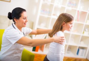 4 Reasons to Take Your Child to the Chiropractor