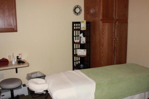 resize-Massage Room